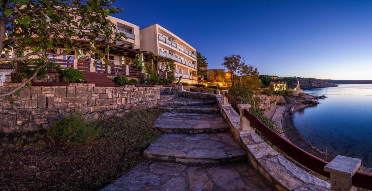 Hotel Rooms Roccia Новиград-Далмация Экстерьер фото